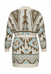 Pleteni pulover v kremni barvi, ki ima geometrijske vzorce v rjavi in svetlo modri barvi, z območjem pasu, ki ga lahko zavežete, in rebrastimi zapestji.