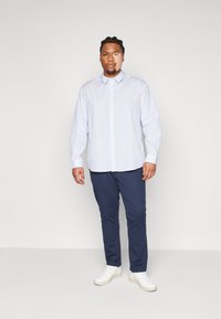 Pier One Cămașă - light blue/white