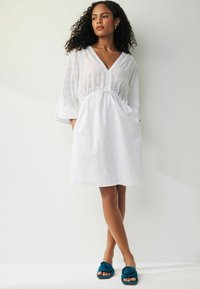 Next KAFTAN - REGULAR FIT - Robe de jour - white broderie