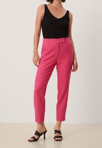s.Oliver BLACK LABEL Kalhoty - pink