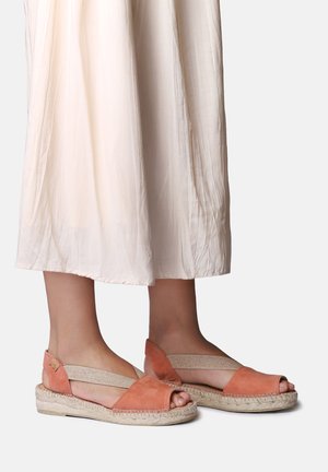 ELLA - Espandrilky - salmo