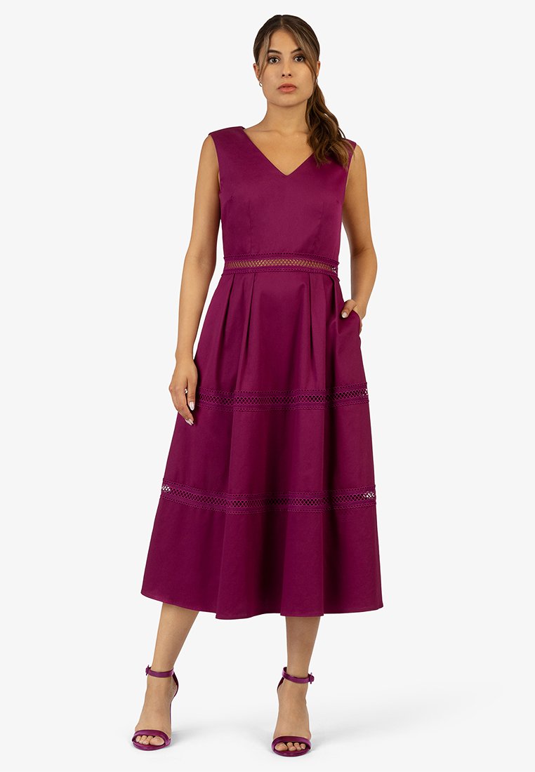 Apart Glamour Cocktailjurk (rood)paars Apart Glamour Cocktailjurk (rood)paars