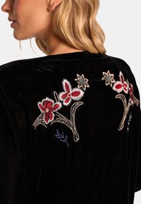 Alma en Pena Chaqueta fina - black