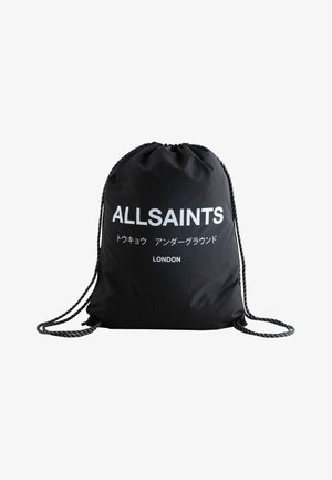 Czarny plecak na sznurek z białym napisem "ALLSAINTS", japońskimi znakami oraz "LONDON" nadrukowanymi z przodu, wyposażony w czarno-białe sznurowane paski.