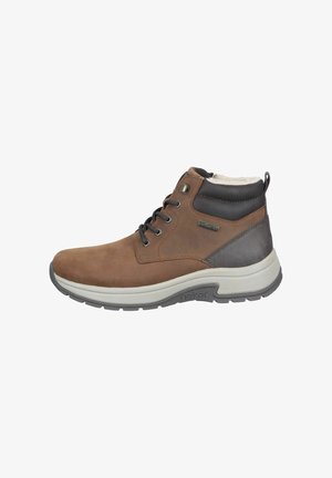 Bruine leren enkelboots met een gewatteerde kraag, vetersluiting en een contrasterende grijze rubberen zool. Bevat een klein logodetail.