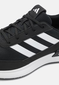 adidas Golf S2G 24 SPIKELESS - Golfo batai (be spyglių) - core black/footwear white/iron metallic