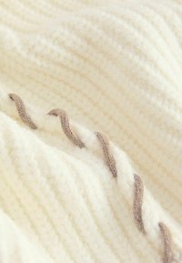 Next CONTRAST STITCH BUTTON UP V-NECK  - Kardigan - white ecru