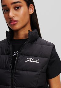 KARL LAGERFELD ULTRA LIGHTWEIGHT PUFFER - Liemenė - black