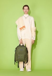 CONSIGNED LAMONT - Ryggsäck - green