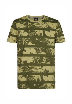 Camiseta verde de manga corta con un diseño de hoja de palma en tonos verdes claros. Cuello redondo con detalles cosidos.