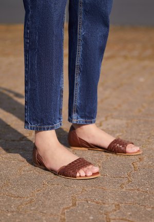 Sandales - cognac