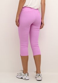 Kaffe KALEA - Chinos - cyclamen