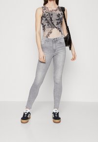 ONLY Skinny džíny - grey denim