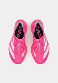 adidas Performance ADIZERO ADIOS PRO 4 - Scarpe da corsa su strada - shock pink metalic aurora plum