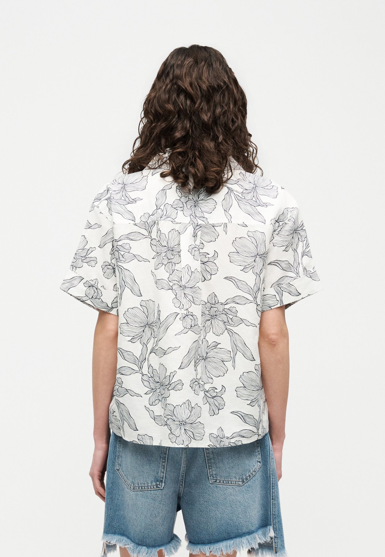 FLORAL PRINT SHIRT