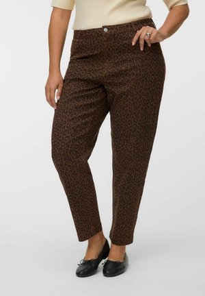Vero Moda Curve MOM FIT JEANS VMCTESSA HIGH RISE MOM FIT JEANS - Mom traperice - rocky road