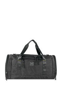 Bolso de deporte negro con dos asas superiores, dos bolsillos frontales con cremallera y tejido texturizado. Cuenta con costuras en contraste y herrajes duraderos.