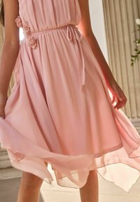 Lipsy REGULAR FIT CORSAGE HANKY HEM - Juhlamekko - pink