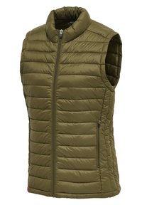 Olijfgroene mouwloze doorgestikte bodywarmer met rits aan de voorkant en ritszakken aan de zijkanten, voorzien van een hoge kraag en horizontale stiknaden.