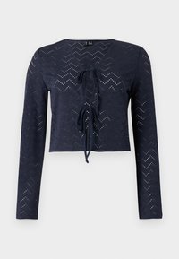 Valimata, navy blazer