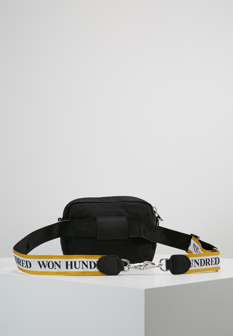 Won Hundred ATHEN YELLOW Skulderveske blacksvart Won Hundred ATHEN YELLOW Skulderveske blacksvart