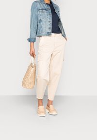 s.Oliver Kapsáče - beige