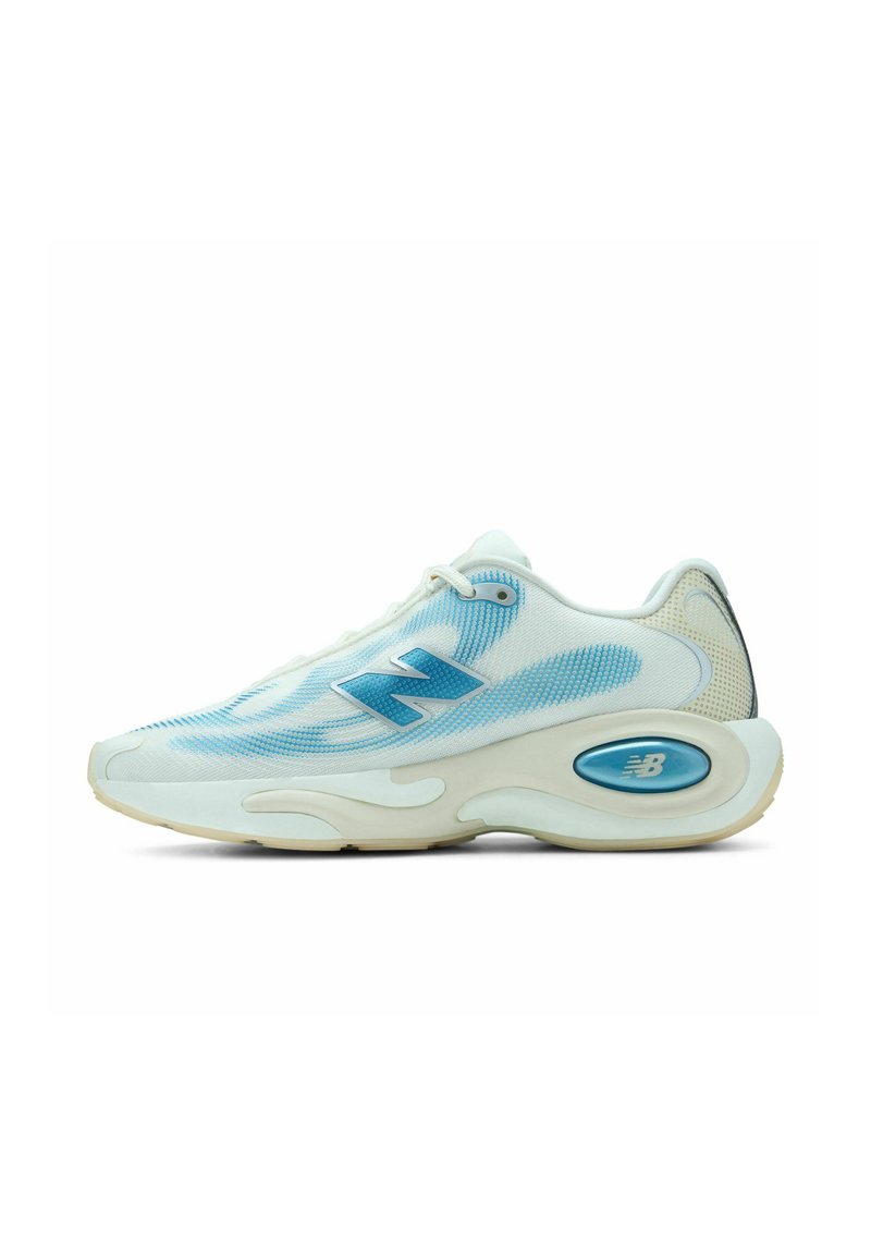AC RUNNER sea salt altitude metallic/white
