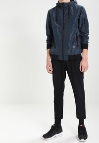 YOURTURN Tunn jacka - dark blue