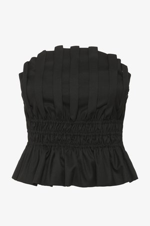 Haut noir sans bretelles avec des plis verticaux, taille smockée et ourlet en volants. Fabriqué en tissu texturé pour une silhouette ajustée.