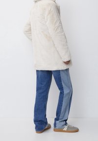 PULL&BEAR Cappotto corto - beige