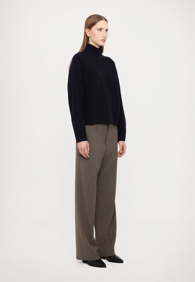 Filippa K BUTTONED COLLAR  - Jersey de punto - navy