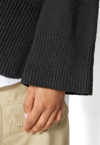 ONLY ONLLOUISE LONG - Jumper - black