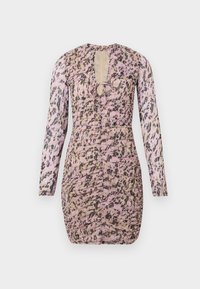 Heather roza obleka z dolgimi rokavi, ki ima vzorec leoparda, z gubanjem in vezanjem pri vratu. Tkanina deluje lahkotno in teksturirano.