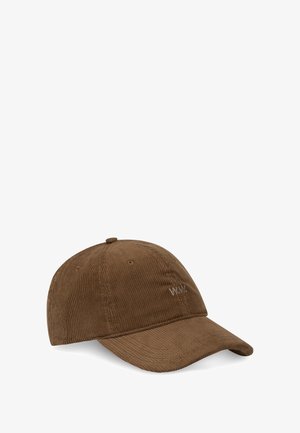 Casquette de baseball en velours côtelé marron avec une visière incurvée, présentant une texture subtile et un logo brodé à l'avant. Sangle ajustable à l'arrière.