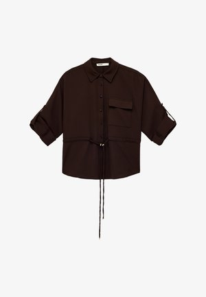 Donkerbruin overhemd met knopen, kraag, borstzak met klep, opgerolde mouwen en taille met verstelbare trekkoord.