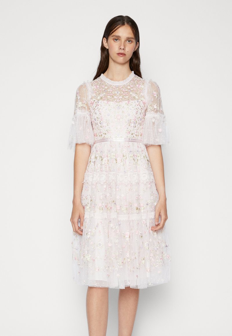 Damen Kleider | Needle & Thread ARAMINTA ROUND NECK MIDI DRESS Cocktailkleid/festliches Kleid powder pink/pink multi/pink - CO10 Damen Kleider | Needle & Thread ARAMINTA ROUND NECK MIDI DRESS Cocktailkleid/festliches Kleid powder pink/pink multi/pink - CO10