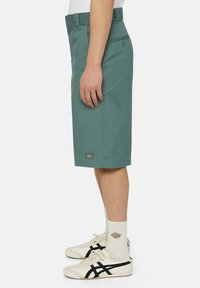 Dickies Shorts - dark forest