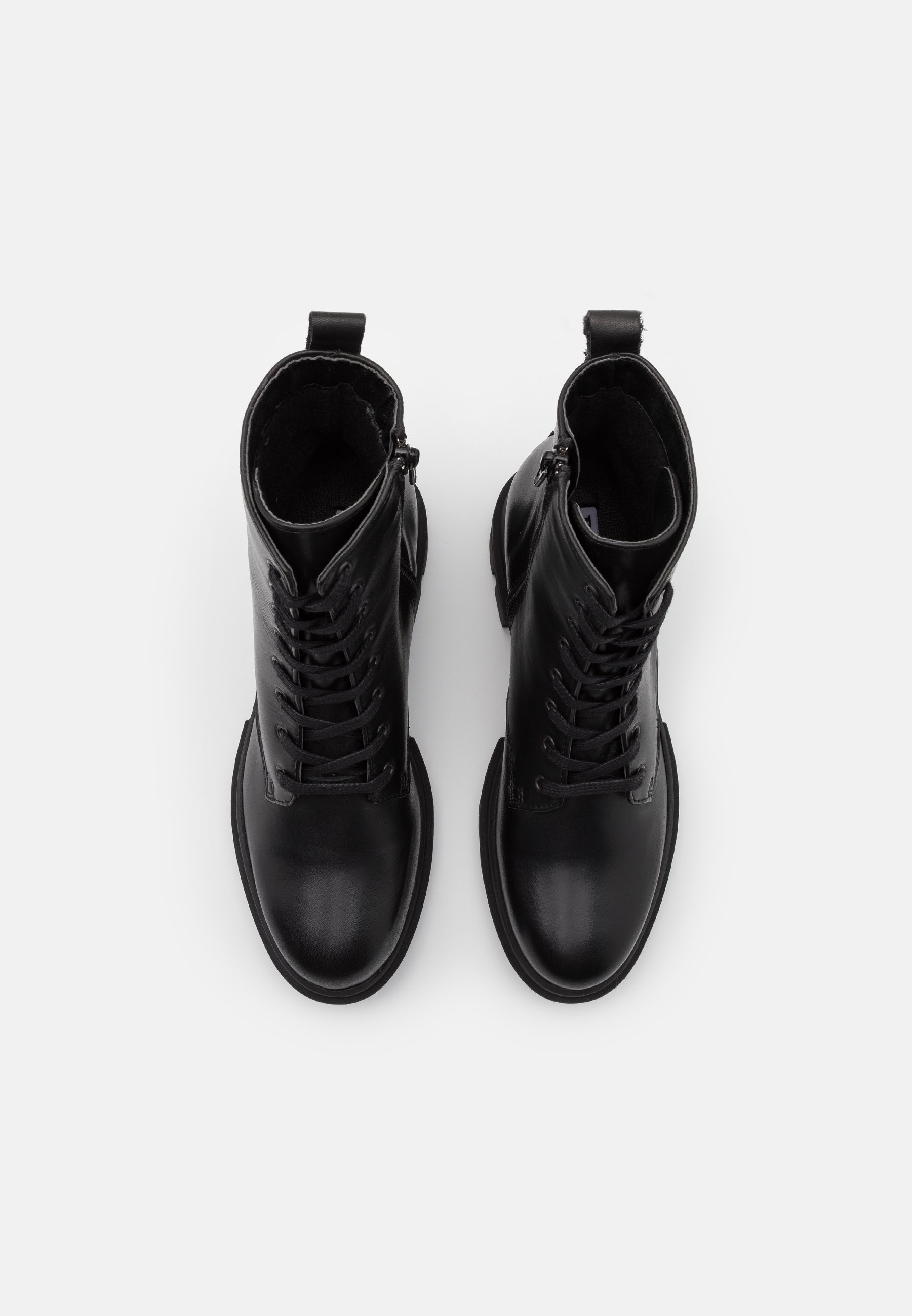 dune short boots