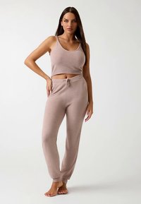 Guess JOGGING - Bas de pyjama - hellbraun