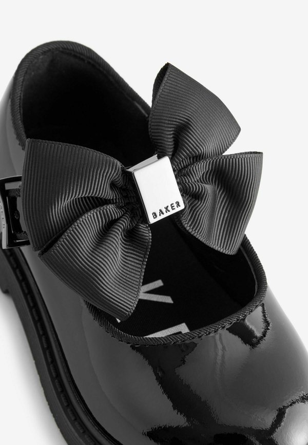 BAKER BY TED BAKER GIRLS BACK TO SCHOOL MARY JANE BLACK SHOES WITH BOW – Riemchenballerina