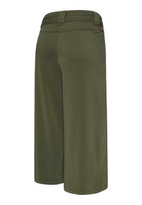Zelené široké kalhoty ve stylu culottes se širokým pasem, hladkou texturou a rovný střih. Na zadní straně se nachází malé logo značky.