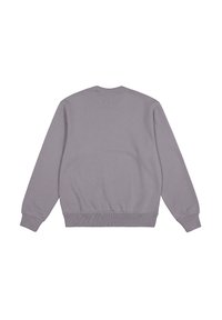 Sudadera gris de cuello redondo con puños y dobladillo acanalados, que presenta una textura suave y un diseño sencillo, mostrando la vista trasera.