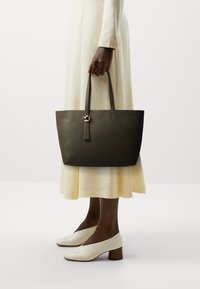 Furla SFERA TOTE - Velika torba - sage