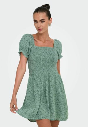 ONLY KURZES - Robe de jour - balsam green