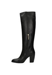 Czarne skórzane kozaki do kolan z grubym obcasem, z suwakiem z boku i gładką teksturą. Elegancki design z minimalnymi akcentami.