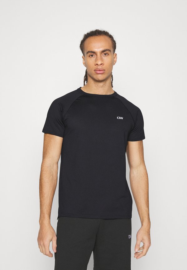 TRAINING MEN - Sports T-shirt