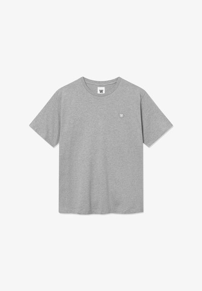 Gray, short-sleeve T-shirt made of soft cotton. Features a crew neck and a small logo patch on the left chest. Simple, casual design.