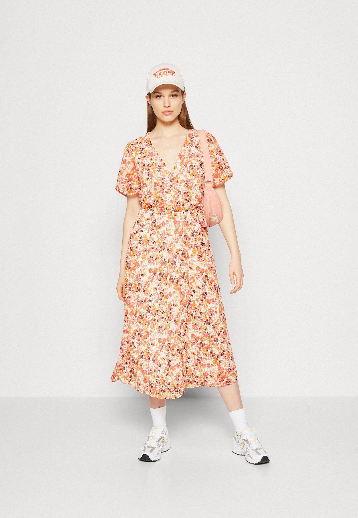 ONLLUCIE MIDI WRAP DRESS