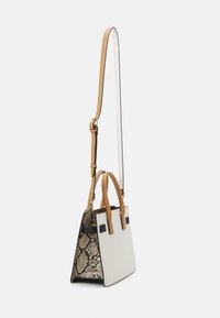ALDO KRUZEEX - Handtas - white/bone