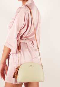 L'Atelier Du Sac CLEO IN - Torba na ramię